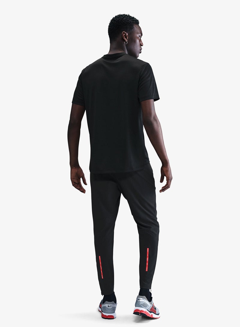 Nike Nsw Club Sports Run T-Shirt - Image 2